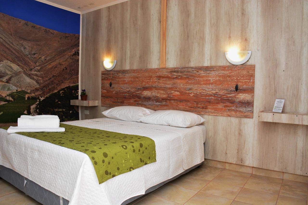 Hostal Valle Mistral La Serena Exterior photo
