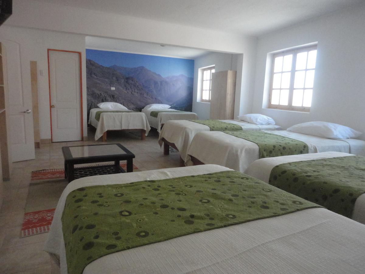 Hostal Valle Mistral La Serena Exterior photo